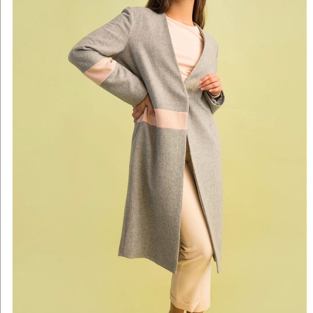 ELLIATT
Abstract Coat - Picture 2 of 7